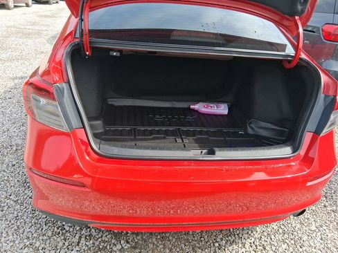 Used 2023 Honda Civic Sport image 11