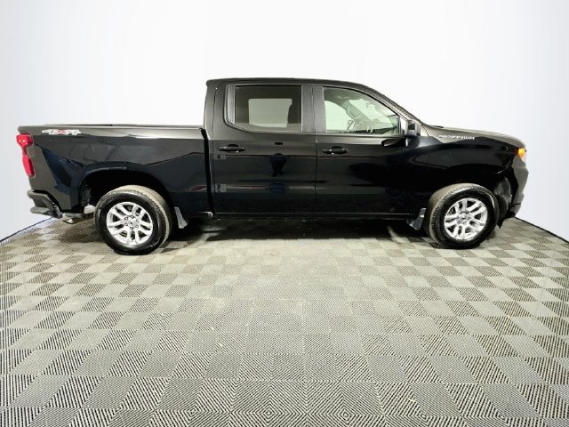 Used 2026 Chevrolet Silverado 1500 RST AWD/4WD image 9