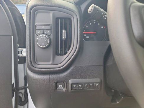 Used 2026 Chevrolet Silverado 2500 W/T w/ WT Convenience Package RWD image 17