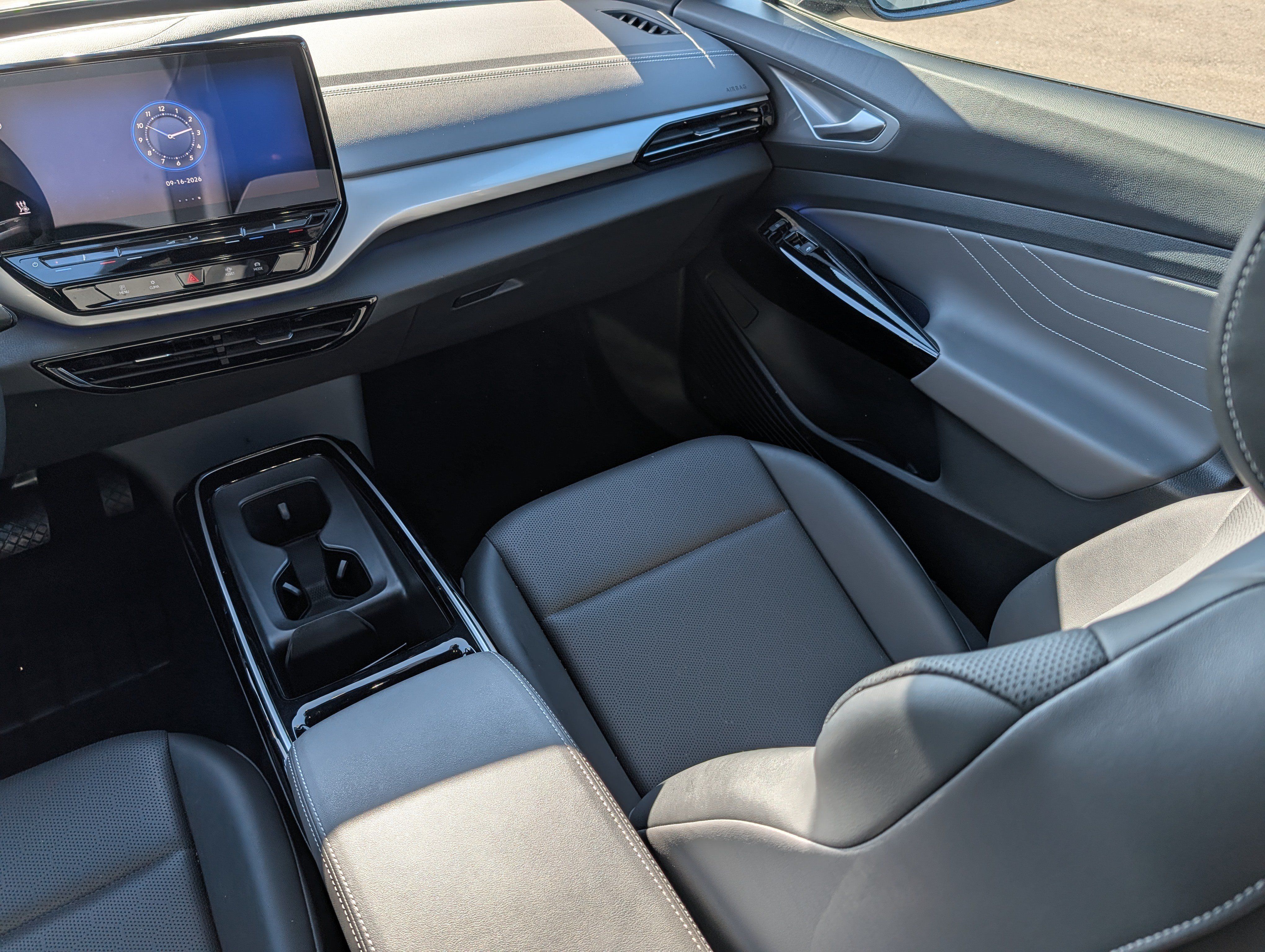 Certified 2023 Volkswagen ID.4 Pro S AWD/4WD image 11