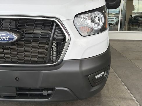 Used 2025 Ford Transit 250 Low Roof w/ Exterior Upgrade Package RWD image 5