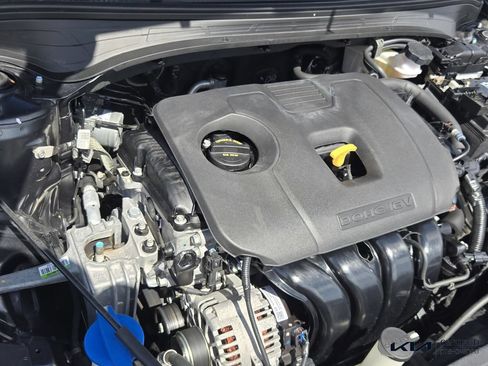 Certified 2023 Kia Forte GT-Line w/ GT-Line Technology Package FWD image 19