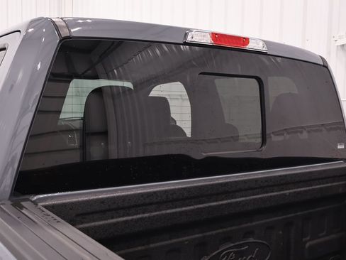 Used 2019 Ford F150 Lariat w/ Equipment Group 502A Luxury AWD/4WD image 41