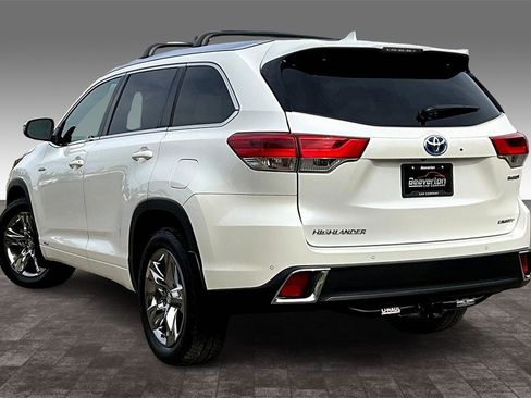 Used 2019 Toyota Highlander Limited Platinum image 13
