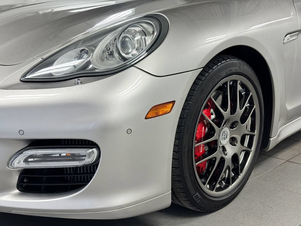 Used 2013 Porsche Panamera AWD/4WD image 9