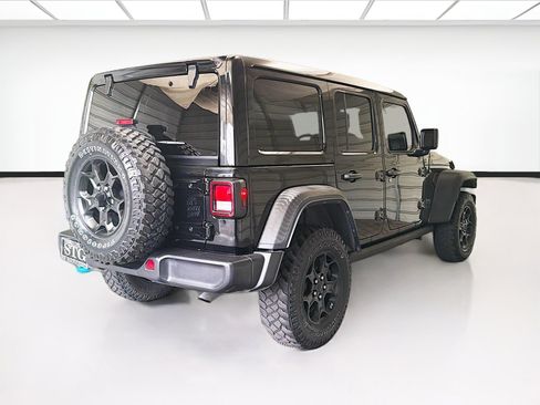Used 2023 Jeep Wrangler Unlimited w/ Sun & Screen Package AWD/4WD image 4