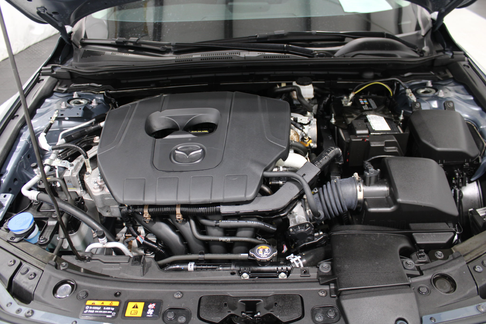 Used 2025 MAZDA MAZDA3 s AWD/4WD image 10