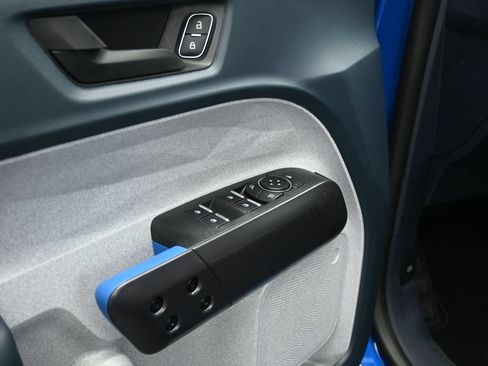 Used 2026 Ford Maverick XLT FWD image 9