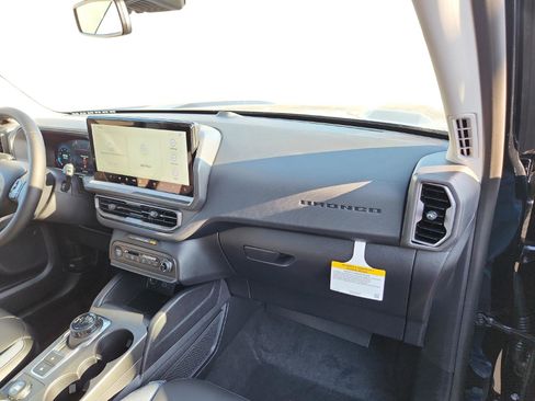 New 2025 Ford Bronco Sport Outer Banks image 24