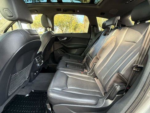 Used 2018 Audi Q7 3.0T Prestige image 14