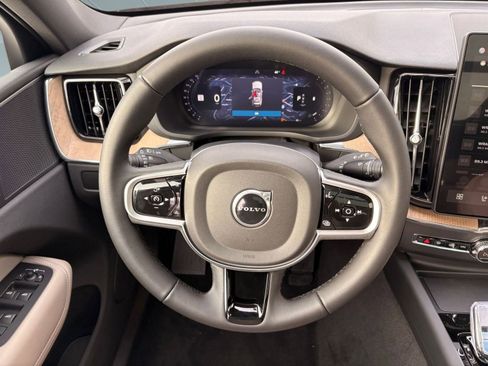 New 2026 Volvo XC60 B5 Core w/ Climate Package image 18