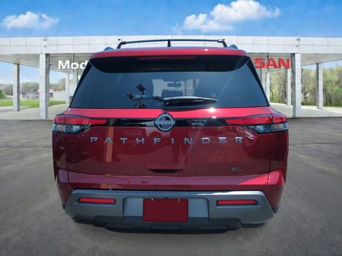 New 2026 Nissan Pathfinder SL FWD image 4
