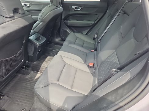 Used 2026 Volvo XC60 B5 Plus w/ Protection Package Premier AWD/4WD image 33
