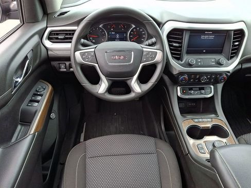 Used 2021 GMC Acadia SLE w/ Driver Convenience Package FWD image 11