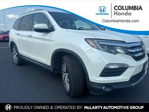 Used 2018 Honda Pilot Elite image 1