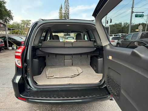 Used 2011 Toyota RAV4 2WD w/ Base L4 Extra Value Pkg image 18