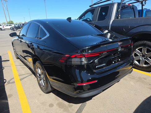 Used 2023 Honda Accord EX image 7