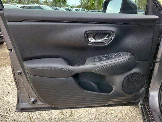 Used 2024 Honda HR-V LX image 16