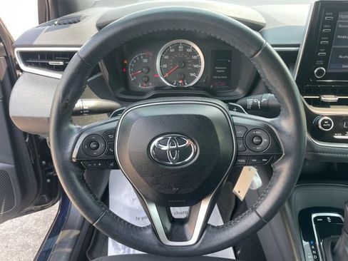 Used 2020 Toyota Corolla SE FWD image 25