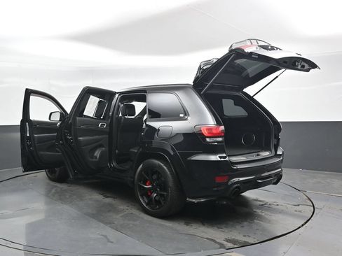 Used 2020 Jeep Grand Cherokee SRT w/ Trailer Tow Group IV AWD/4WD image 53