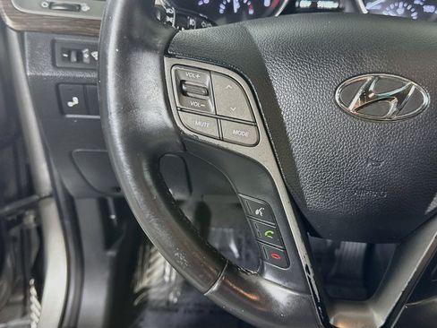 Used 2017 Hyundai Santa Fe Sport FWD image 14