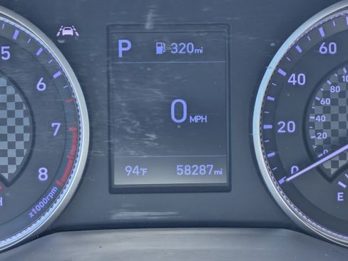 Used 2020 Hyundai Elantra SE w/ Cargo Package (C1) FWD image 29