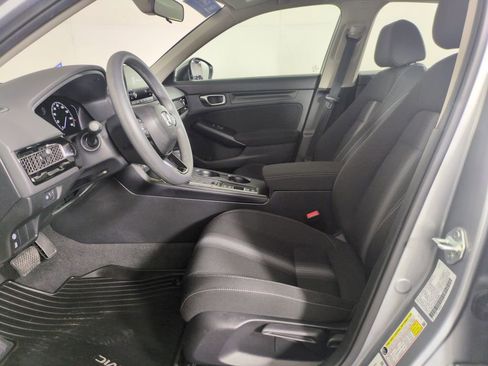 Used 2024 Honda Civic LX image 9