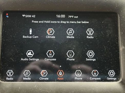 Used 2019 Jeep Cherokee Latitude w/ Popular Appearance Group FWD image 18