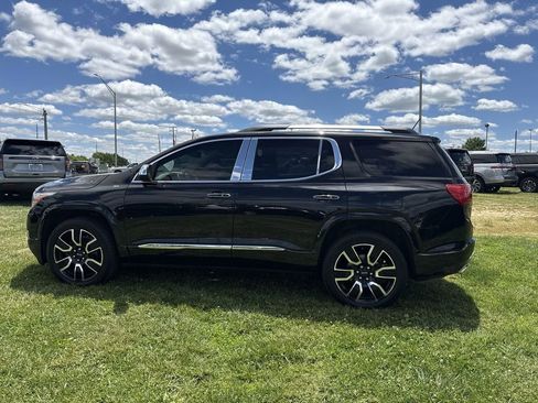 Used 2019 GMC Acadia Denali w/ Technology Package AWD/4WD image 11