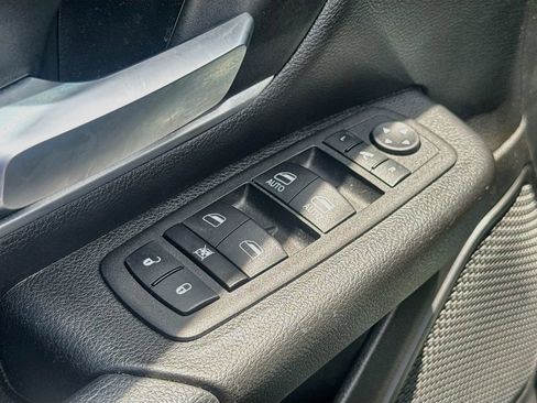 Used 2023 RAM 1500 Big Horn AWD/4WD image 19