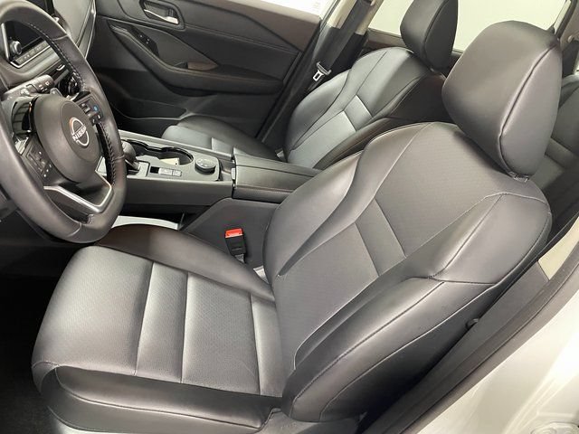 Used 2023 Nissan Rogue SV w/ SV Premium B Package AWD/4WD image 12