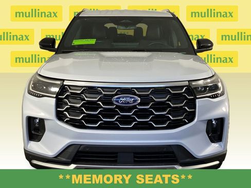 New 2026 Ford Explorer Platinum image 15