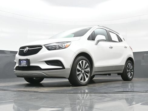 Used 2021 Buick Encore Preferred FWD image 27