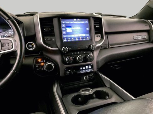 Used 2021 RAM 1500 Big Horn AWD/4WD image 6