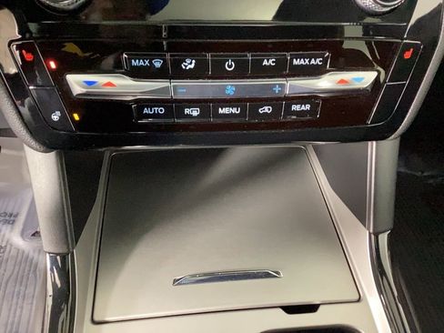 Used 2024 Ford Explorer ST image 28