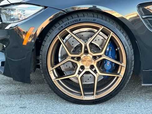 Used 2016 BMW M4 Convertible image 26