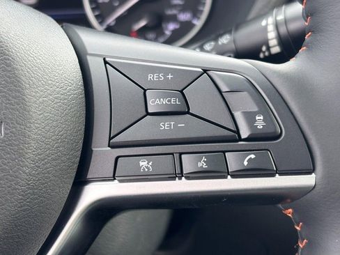 New 2025 Nissan Sentra SR w/ SR Premium Package image 13