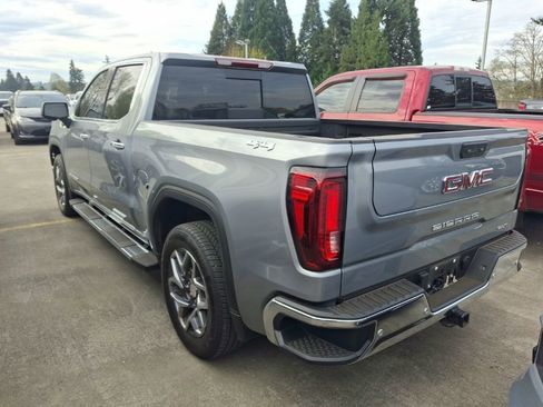Used 2025 GMC Sierra 1500 SLT w/ SLT Premium Plus Package image 8