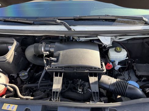 Used 2021 Mercedes-Benz Sprinter 2500 image 21