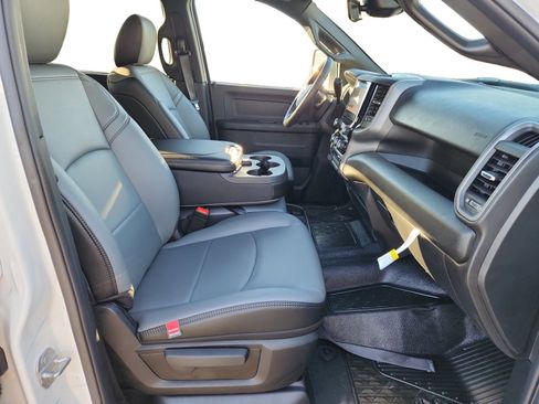 New 2026 RAM 3500 Tradesman AWD/4WD image 15