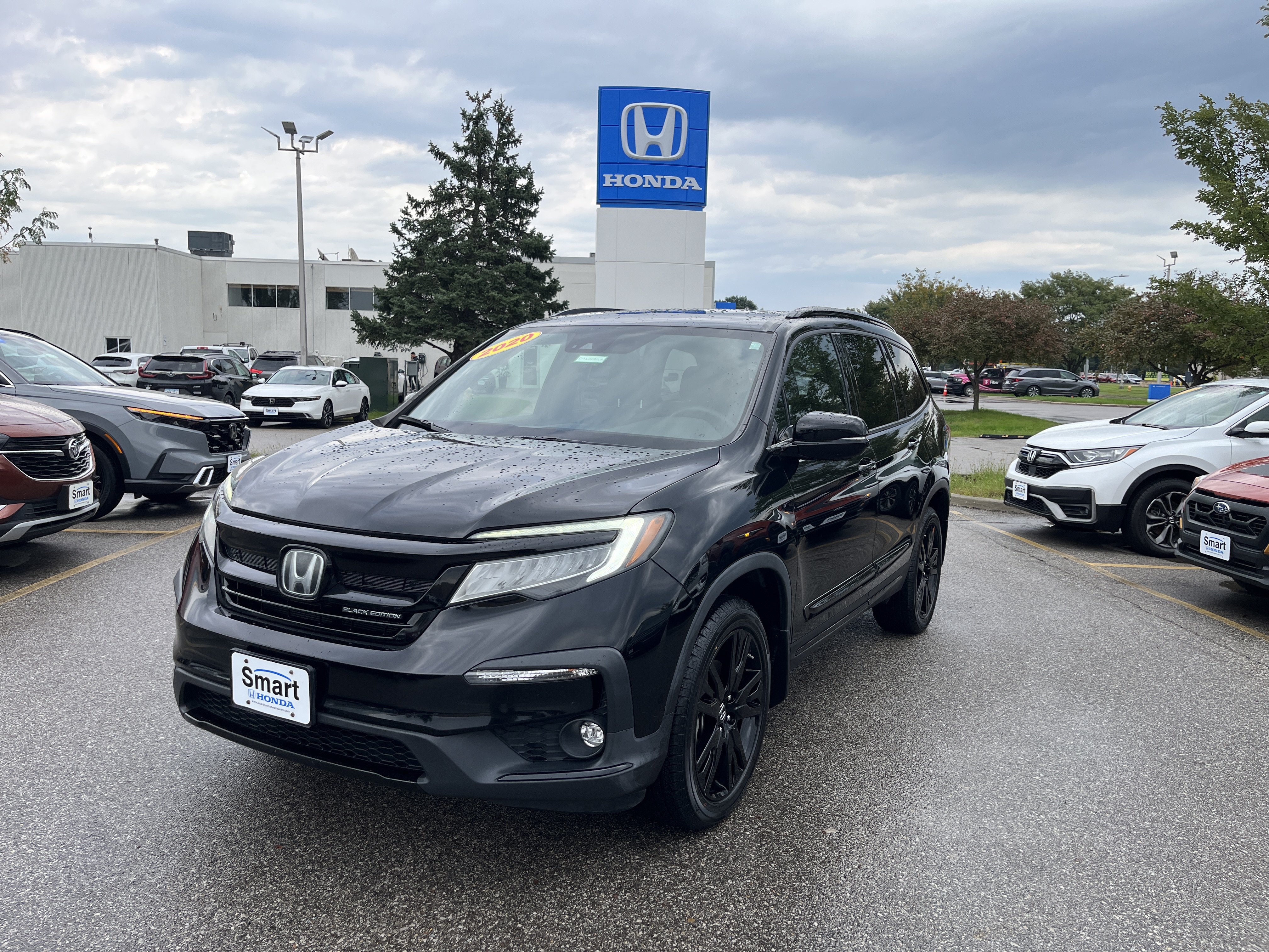 Used 2020 Honda Pilot Black Edition image 1