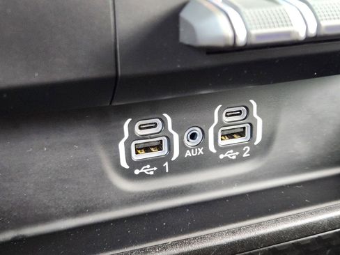 Used 2023 RAM 1500 Limited w/ Night Edition image 28