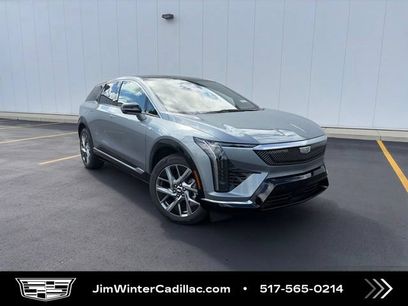 New 2027 Cadillac Optiq Luxury w/ LPO, Floor Liner Package