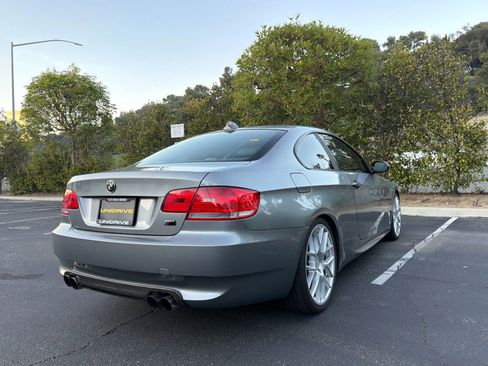 Used 2009 BMW 335i Coupe image 5