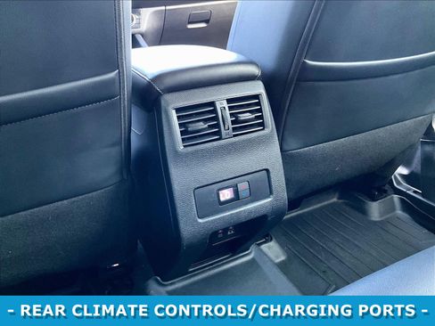 Used 2022 Mitsubishi Outlander SEL FWD image 10