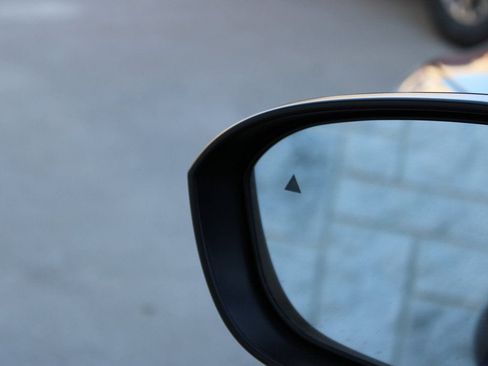 Used 2024 Nissan Rogue Platinum image 22