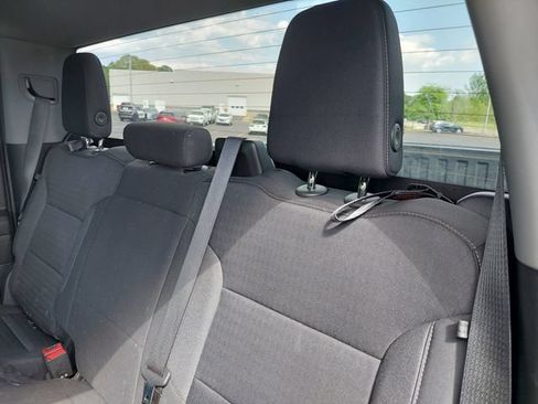 Used 2023 Chevrolet Silverado 1500 LT AWD/4WD image 28