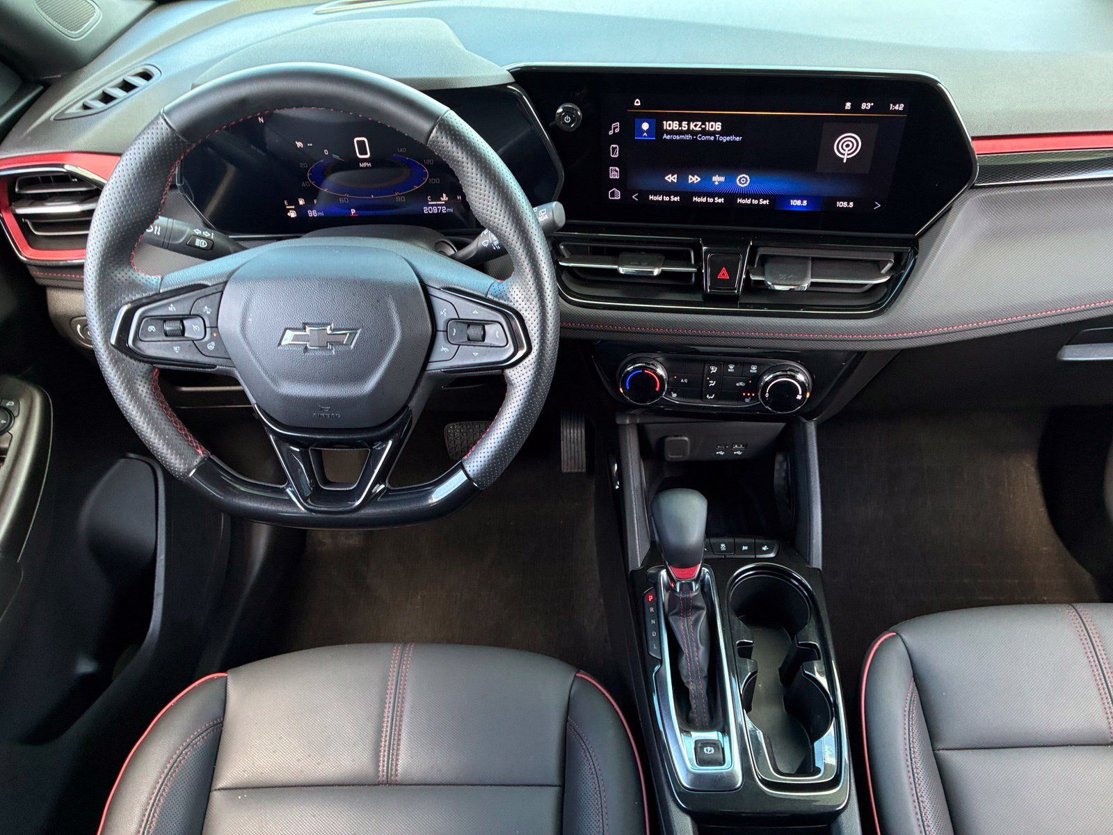 Used 2024 Chevrolet TrailBlazer RS w/ Driver Confidence Package FWD image 18
