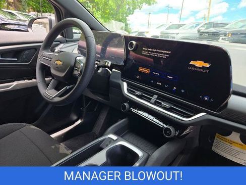 New 2026 Chevrolet Equinox EV LT FWD image 10