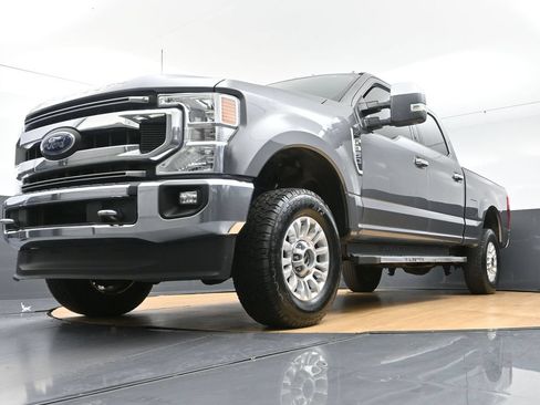 Used 2021 Ford F350 XLT w/ XLT Premium Package AWD/4WD image 39